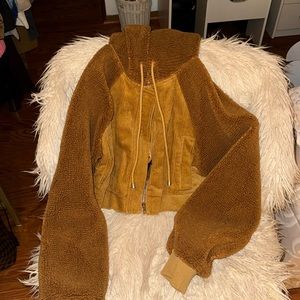 Cropped teddy jacket